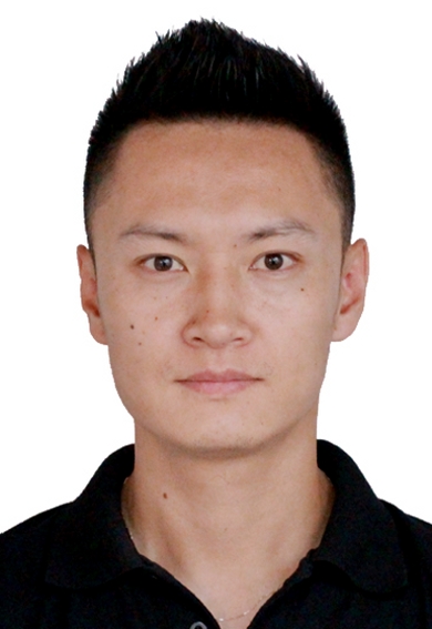 0b5ecb473f814048b30f5058e9d1be9a.jpg 熊铮照片.jpg